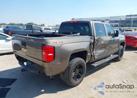 2015 Chevrolet Silverado 1500 1Lt z USA, uszkodzony, nr VIN 3GCUKREC9FG257374